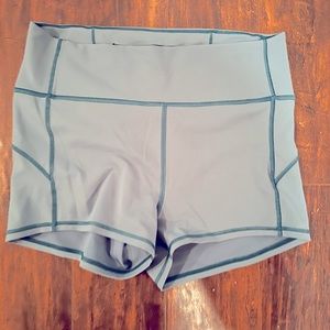 Lululemon in movement high rise short